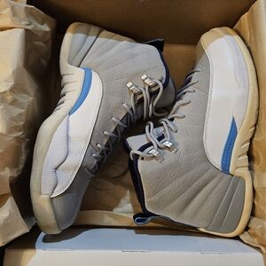 Jordan 12 Wolf Grey SIZE 11
